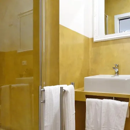 A Star Guest house 3*